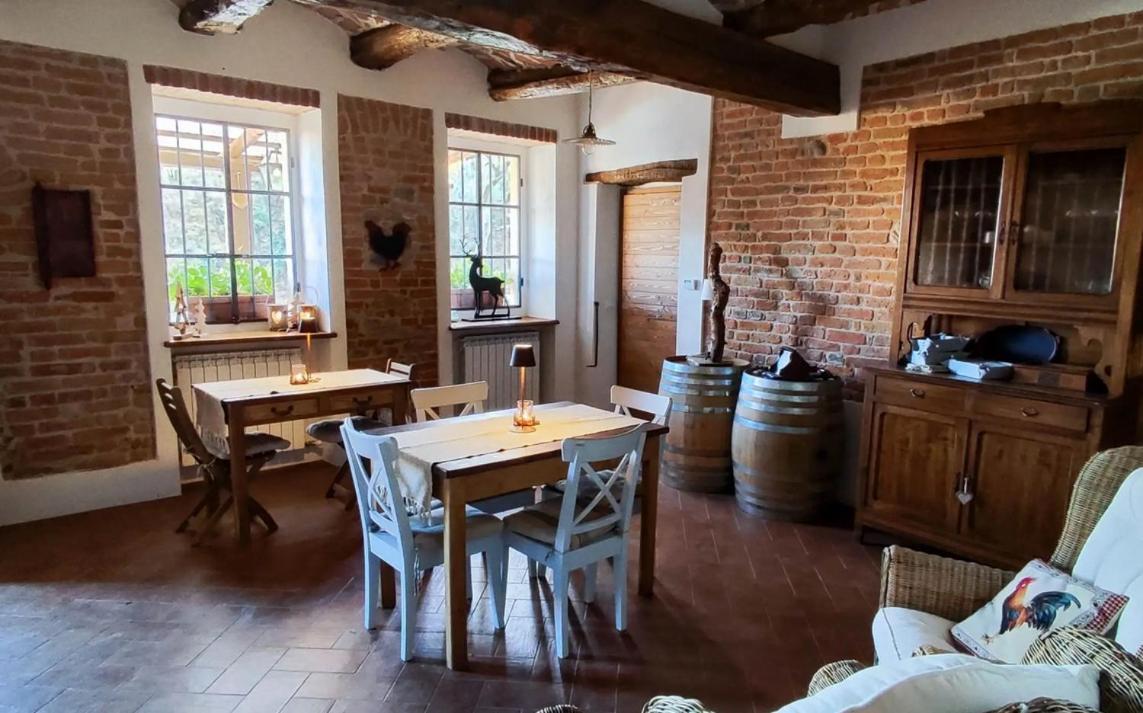 La Casa In Collina Bed & Breakfast Cinzano Exterior photo